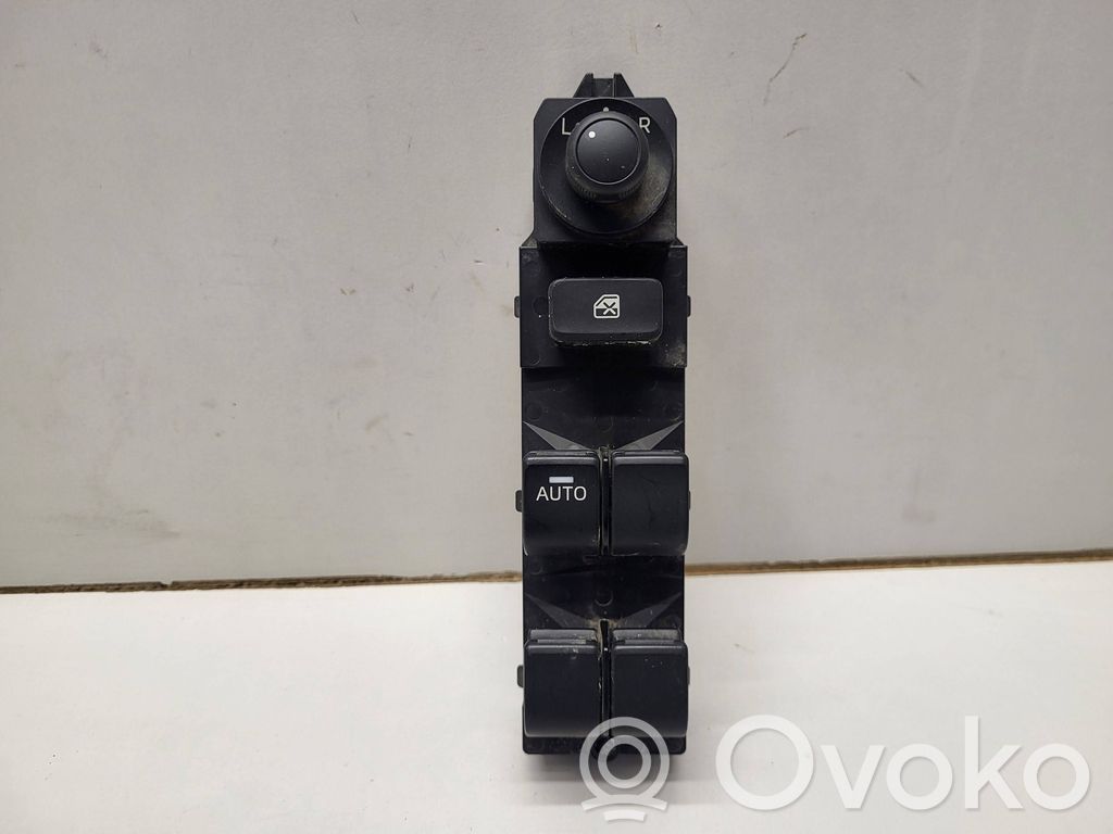 Mazda 2 Electric window control switch 