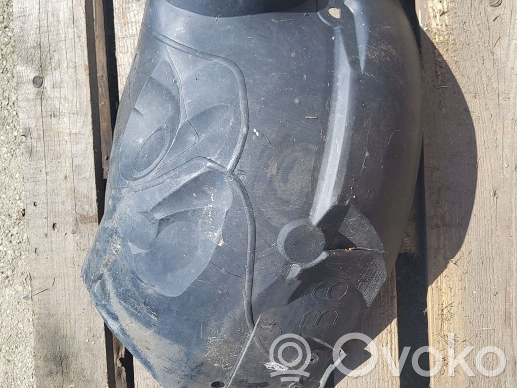 Renault Megane I Front wheel arch liner splash guards 