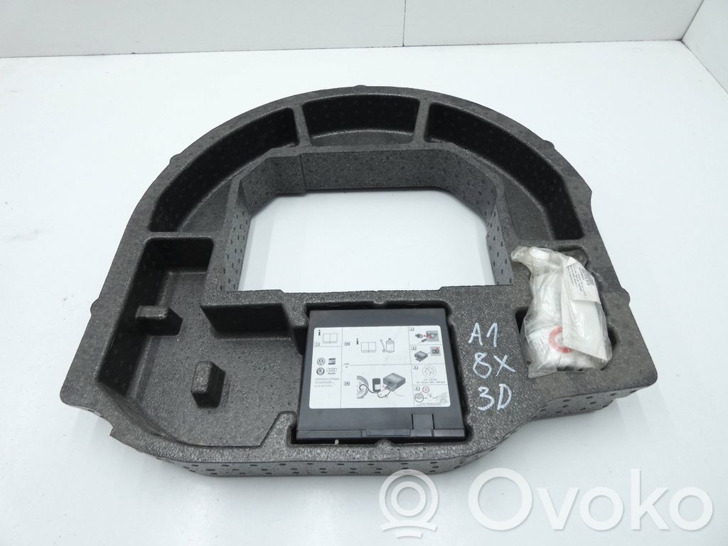 Audi A1 Tool box 