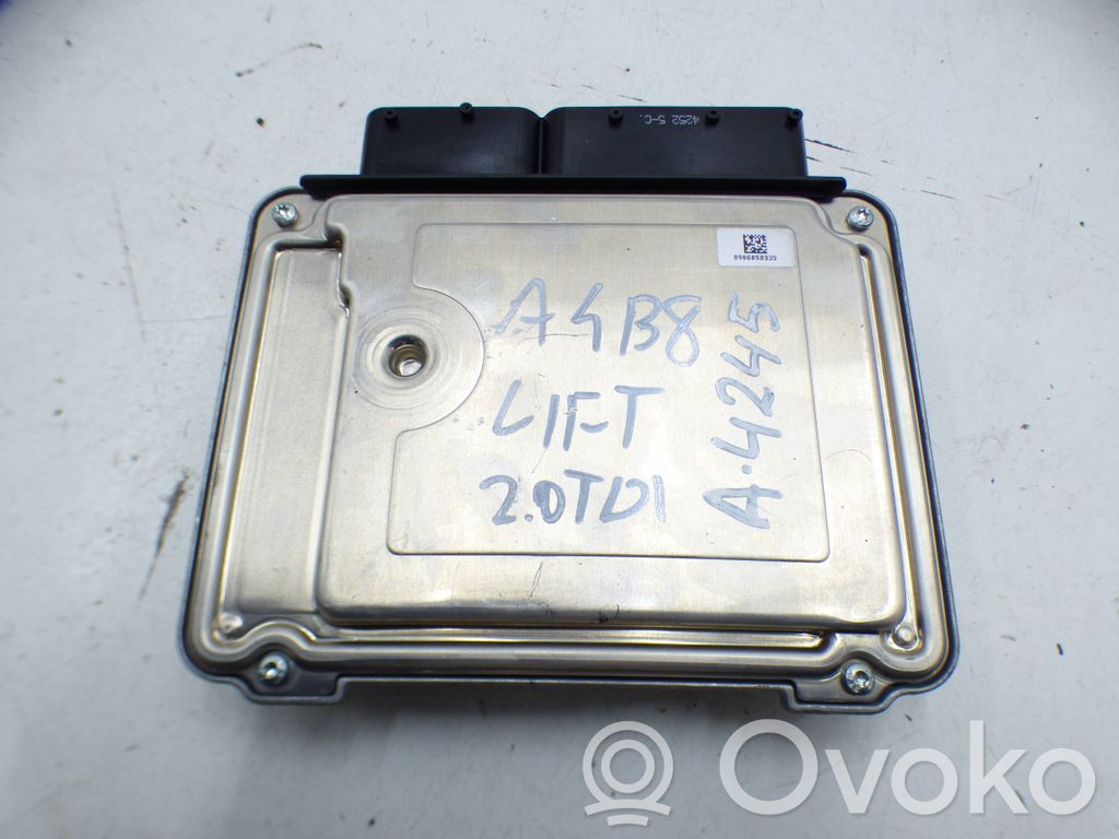 Audi A4 S4 B8 8K Engine control unit/module 