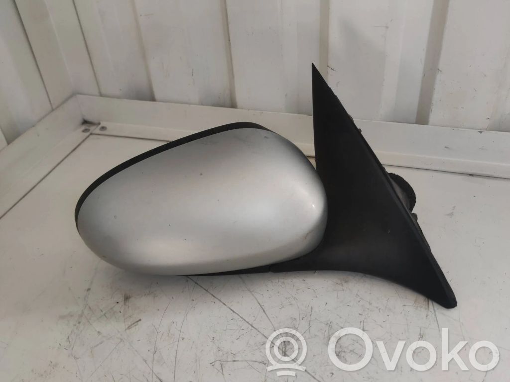 Front door electric wing mirror