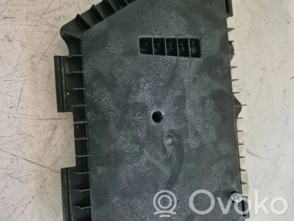 BMW 7 E65 E66 Rankinio varikliukas 