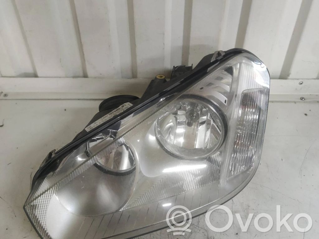 Headlight/headlamp   7M5113W030