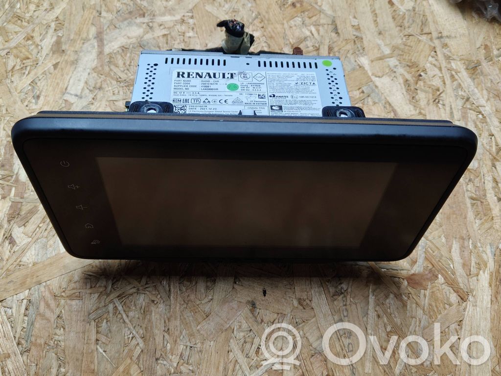 Dacia Duster II Screen/display/small screen 