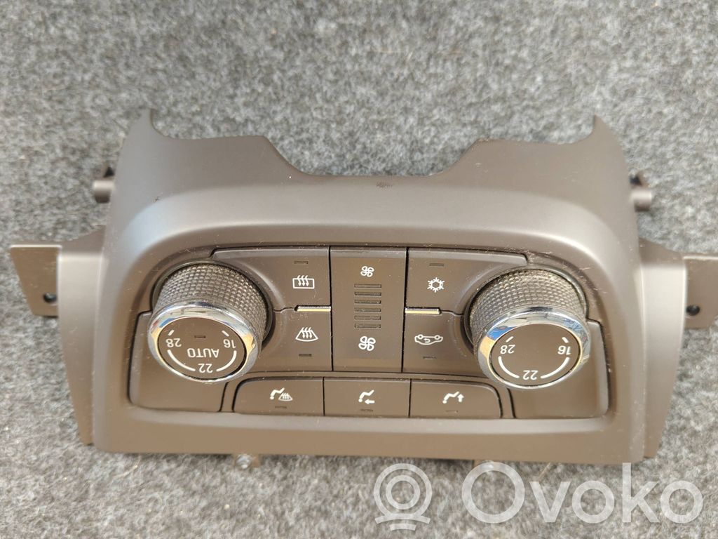 Opel Zafira C Centralina del climatizzatore 