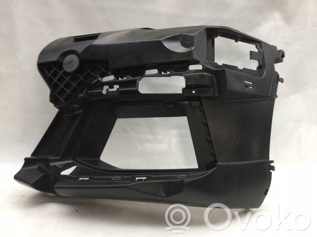 BMW 5 G30 G31 G38 Suport montare bară față 