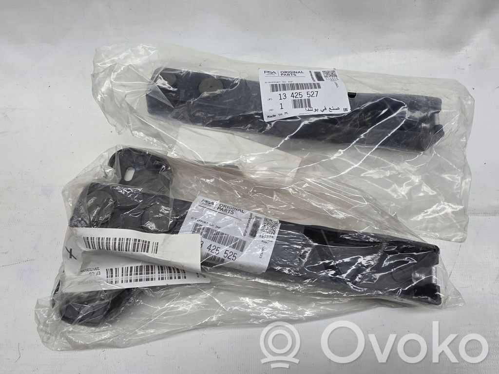 Opel Astra K Uchwyt / Mocowanie zderzaka tylnego 