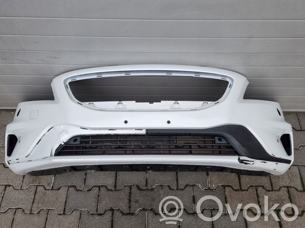 Volvo V40 Parachoques delantero 