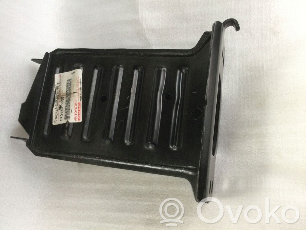 Toyota Avensis T270 Traversă bară protecție față 
