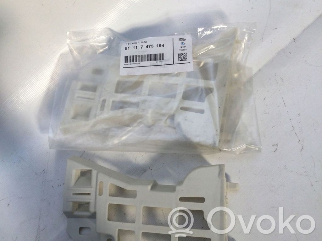 BMW 7 G11 G12 Staffa di rinforzo montaggio del paraurti anteriore 
