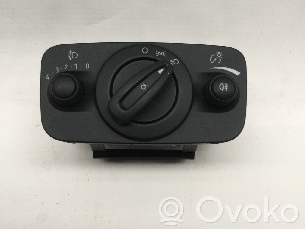 Ford Fiesta Light switch 