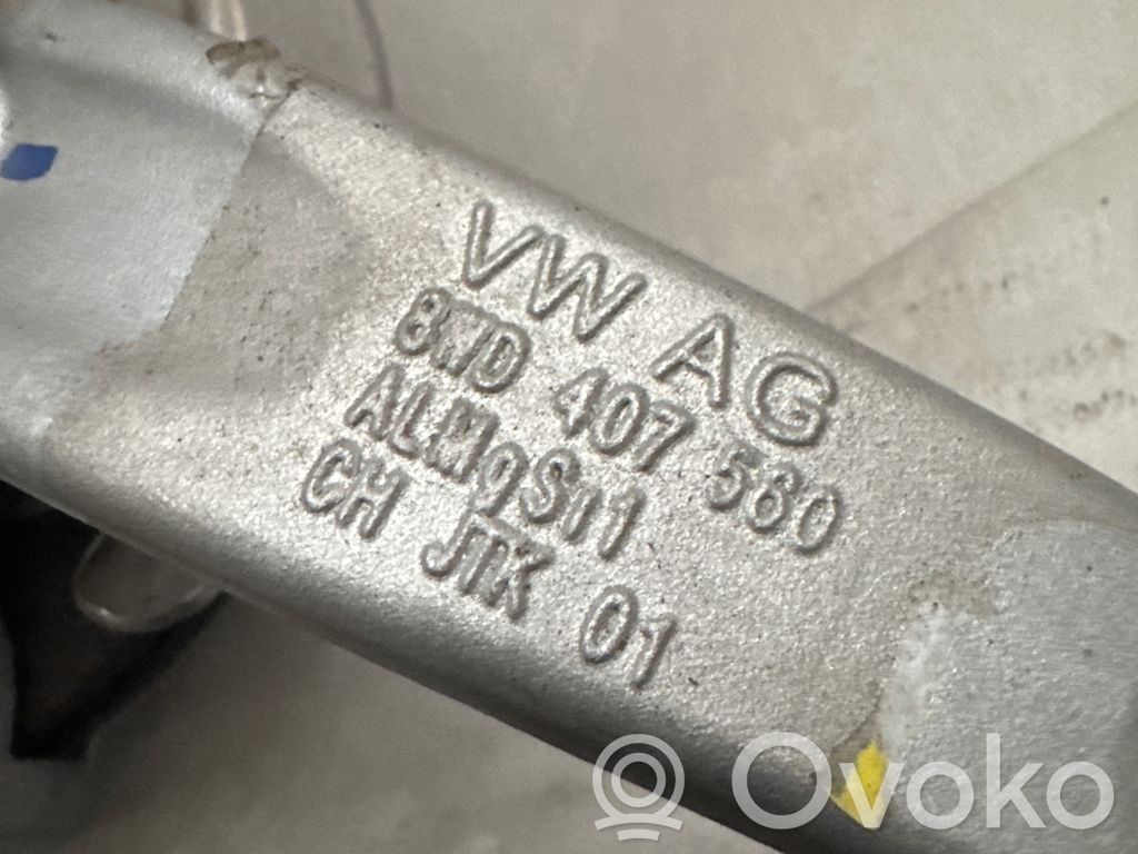 Audi A4 S4 B9 8W Etuakselin pyöräntuenta 