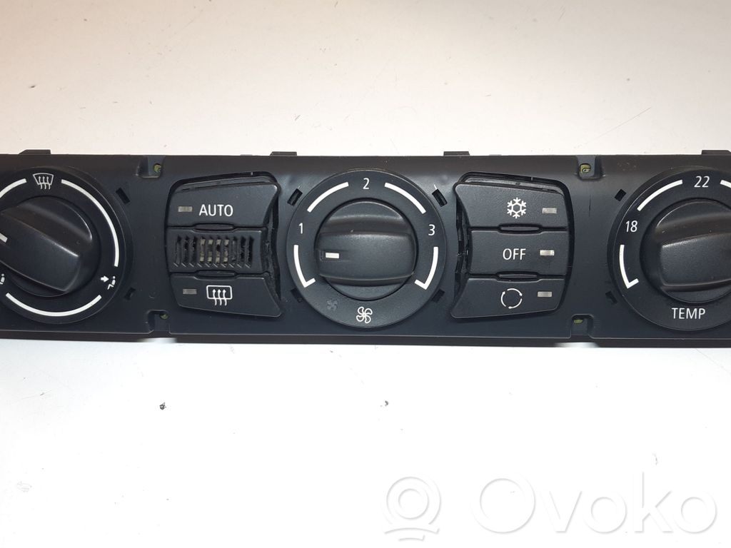 BMW 5 E60 E61 Climate control unit 