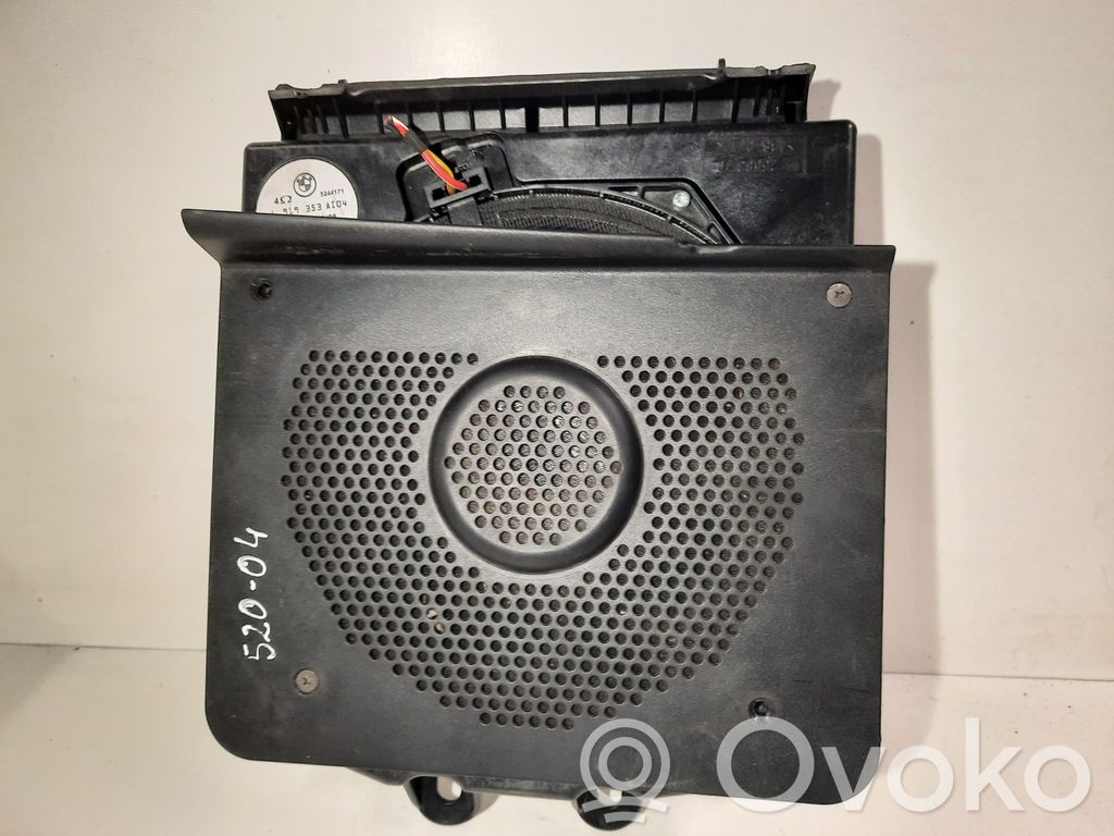 BMW 5 E60 E61 Subwoofer speaker 