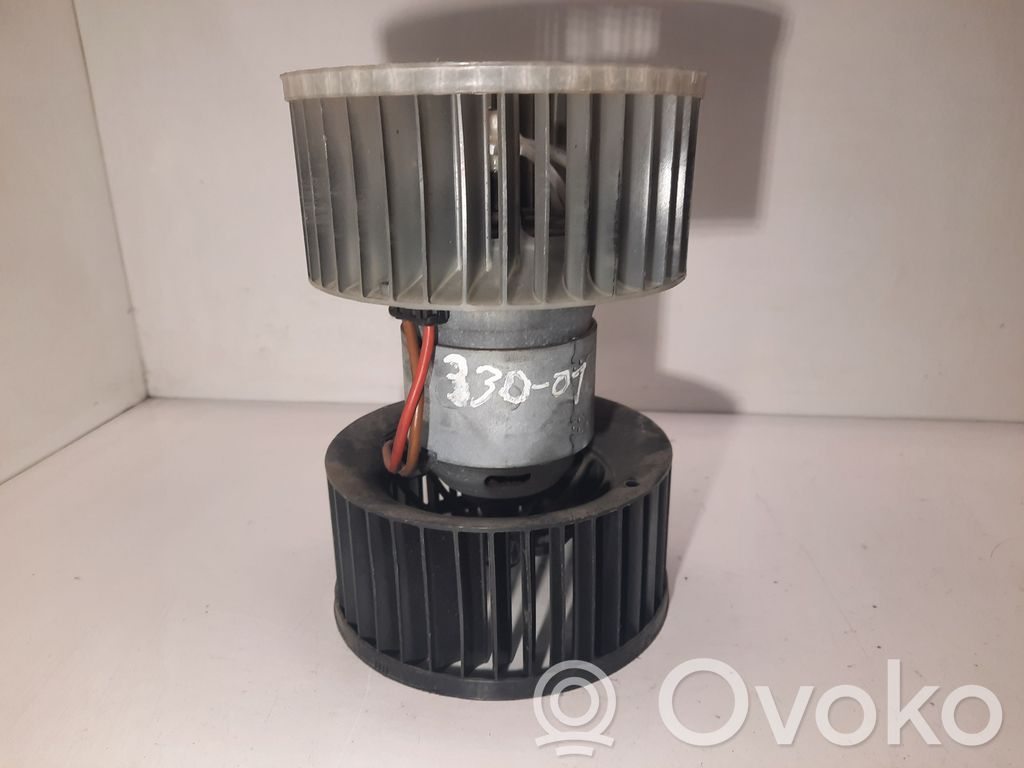 Mazā radiatora ventilators   0130101103