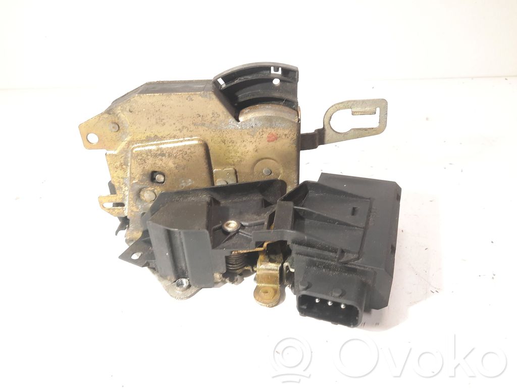 Front door lock   1387606