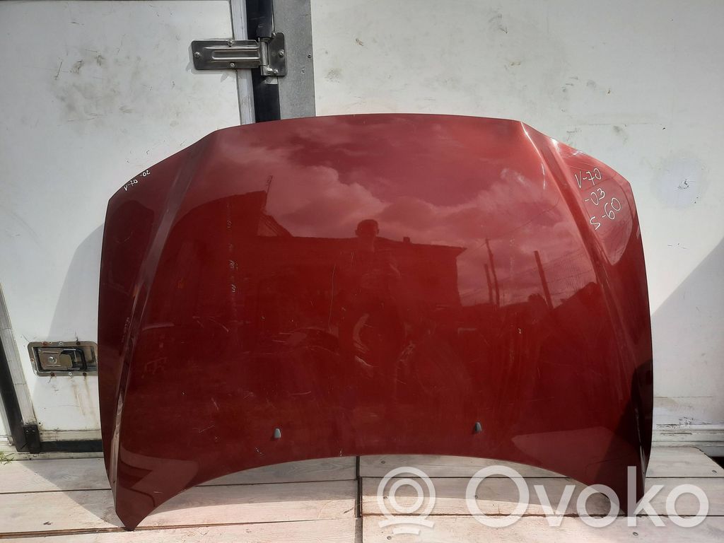 Volvo V70 Konepelti 