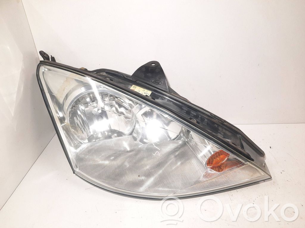 Ford Focus Phare frontale 