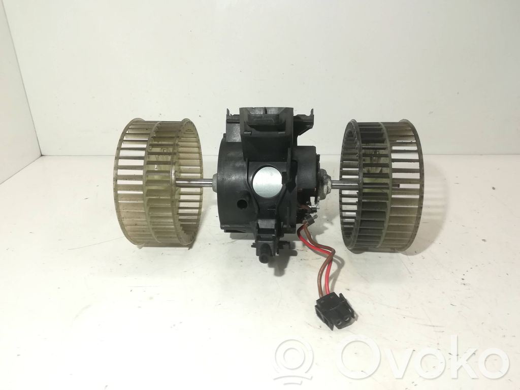 BMW 5 E60 E61 Heizungslüfter 
