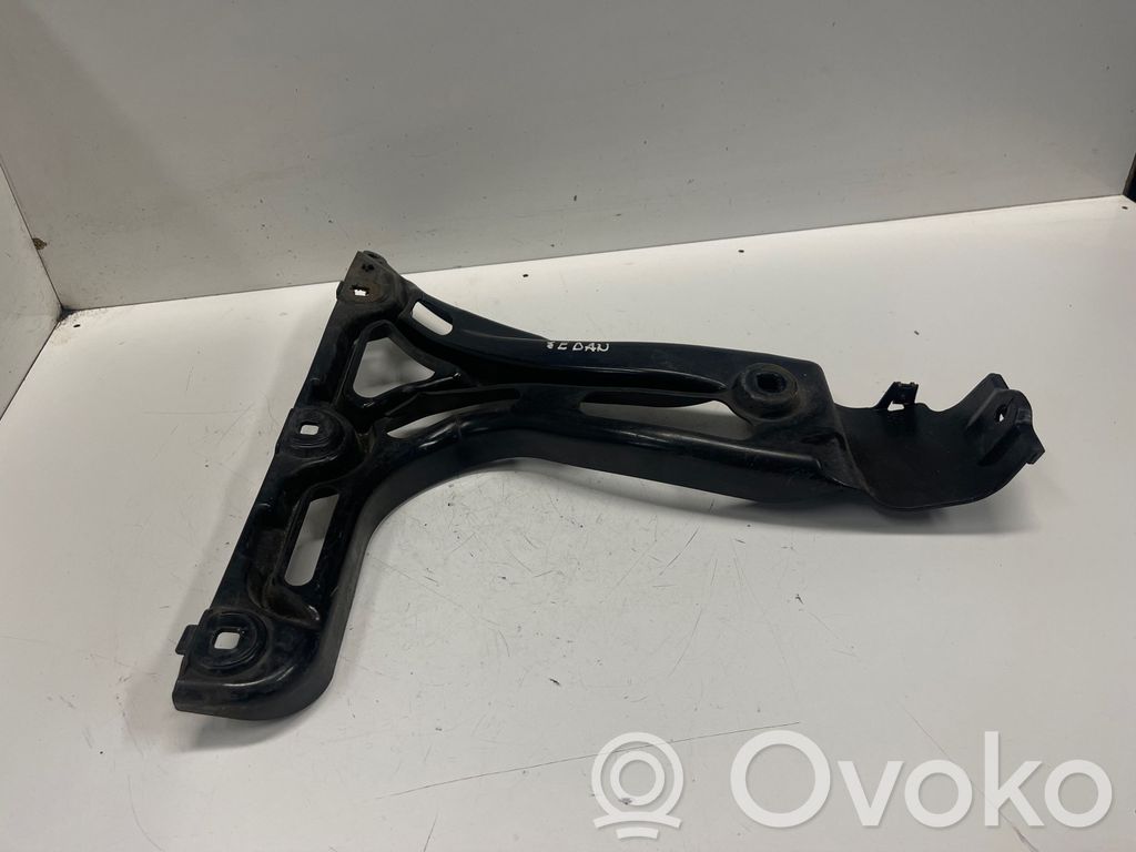 BMW 5 E60 E61 Suport montare bară spate 