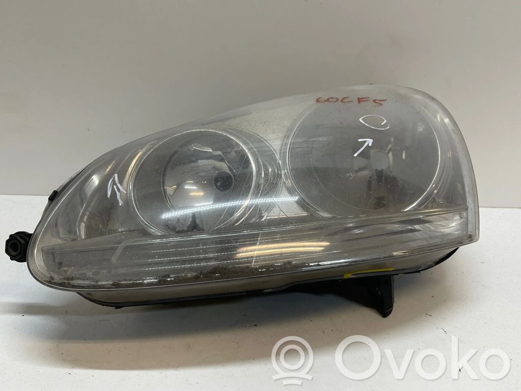 Volkswagen Golf V Lampa przednia 