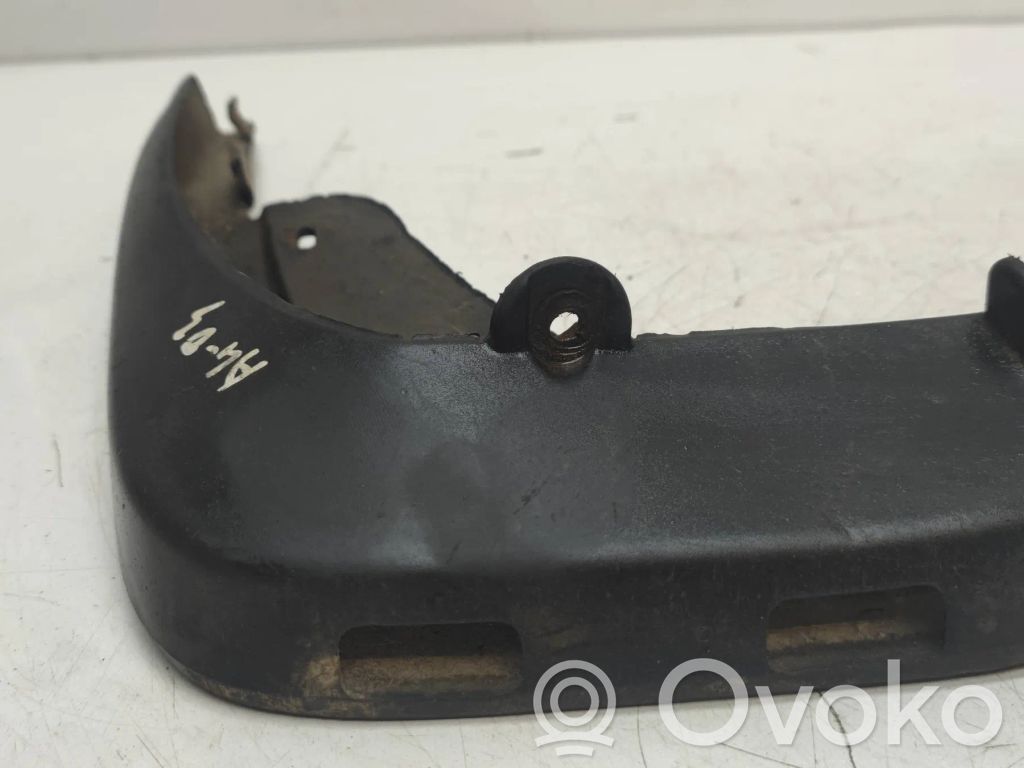 Audi A4 S4 B7 8E 8H Apărătoare noroi față 