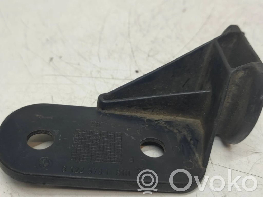 Front bumper mounting bracket   81225781