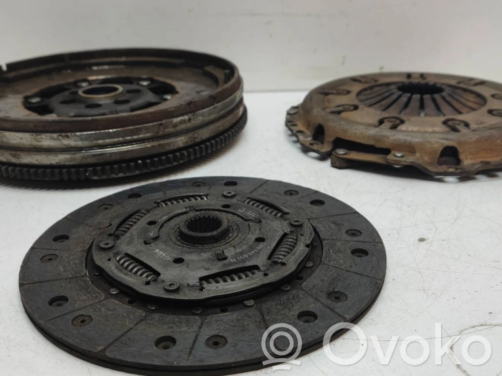 Audi A4 S4 B5 8D Kit ambreiaj 