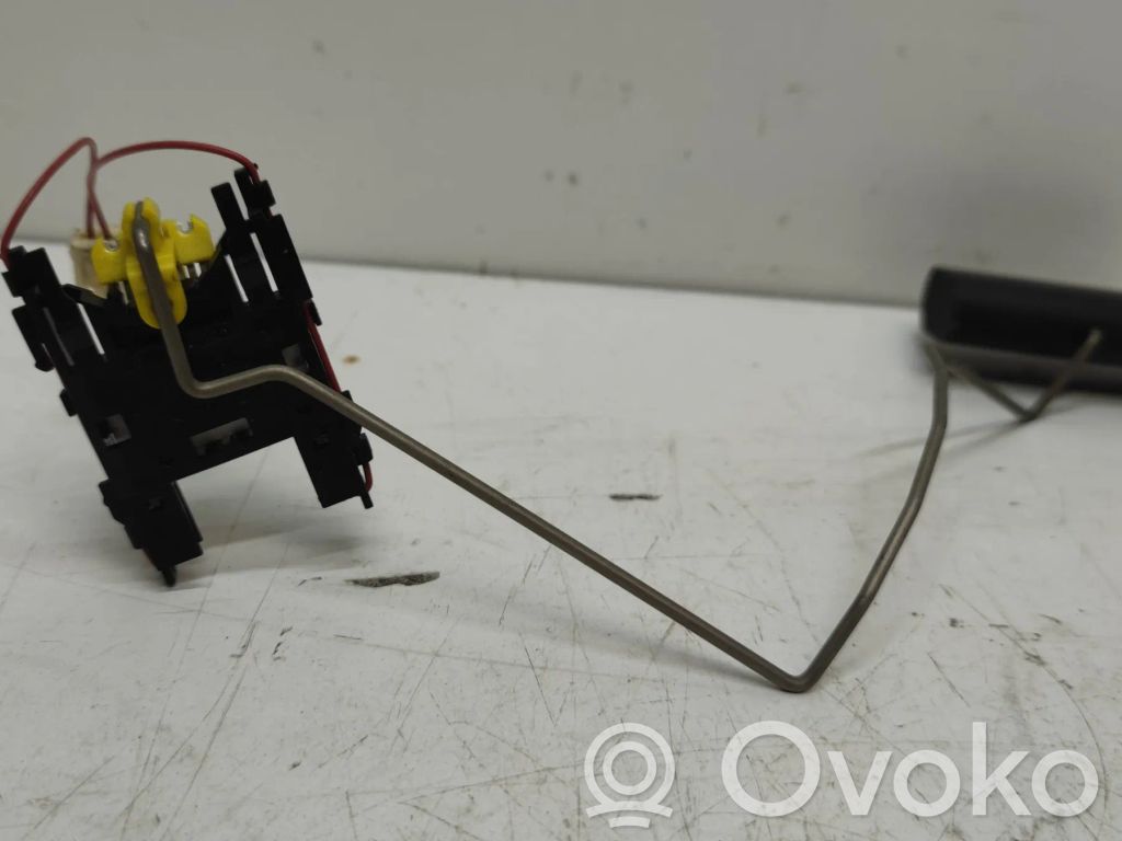 BMW 5 E60 E61 Polttoainetason anturi 
