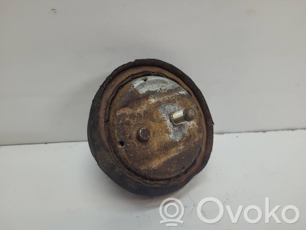 BMW 3 E36 Engine mount bracket 