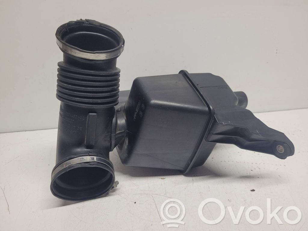 BMW 5 E60 E61 Įsiurbimo rezonatorius 