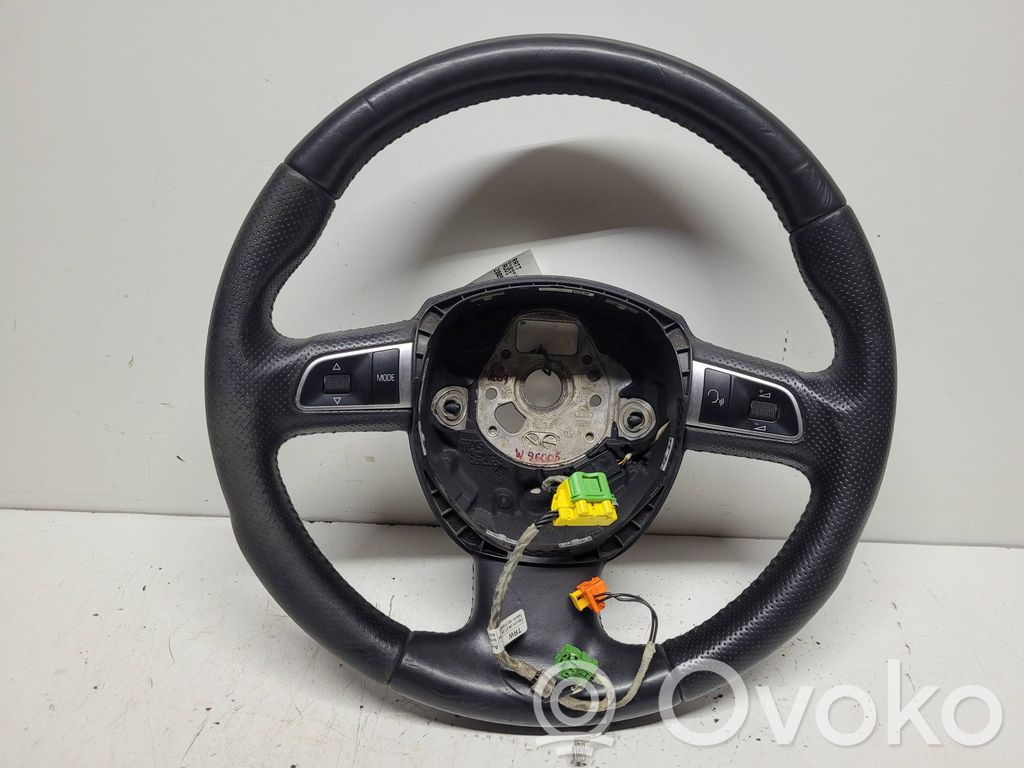 Audi A4 S4 B8 8K Ohjauspyörä 
