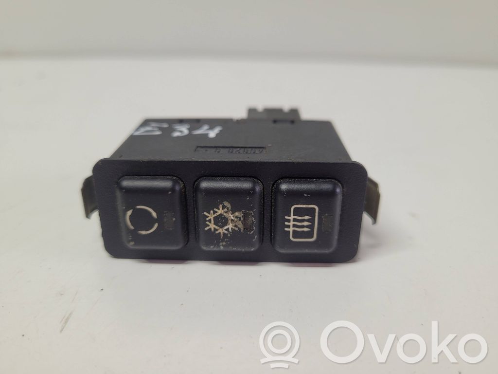 Windscreen/window heater switch   03051000