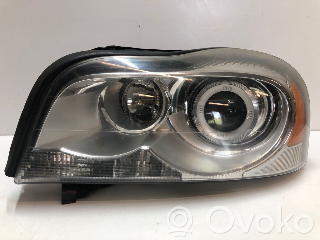 Volvo XC90 Scheinwerfer 