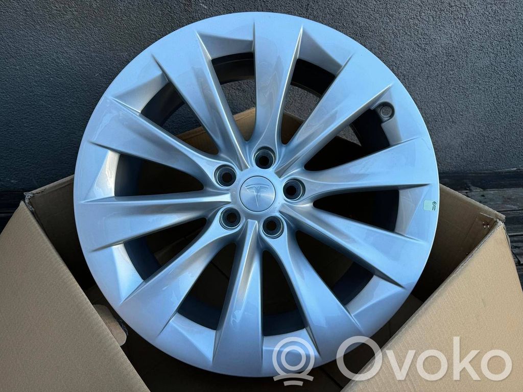 Tesla Model X Llanta de aleación R20 