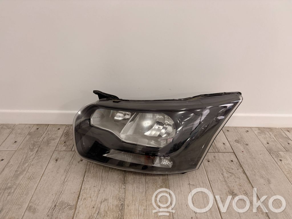 Ford Transit VII Headlight/headlamp 