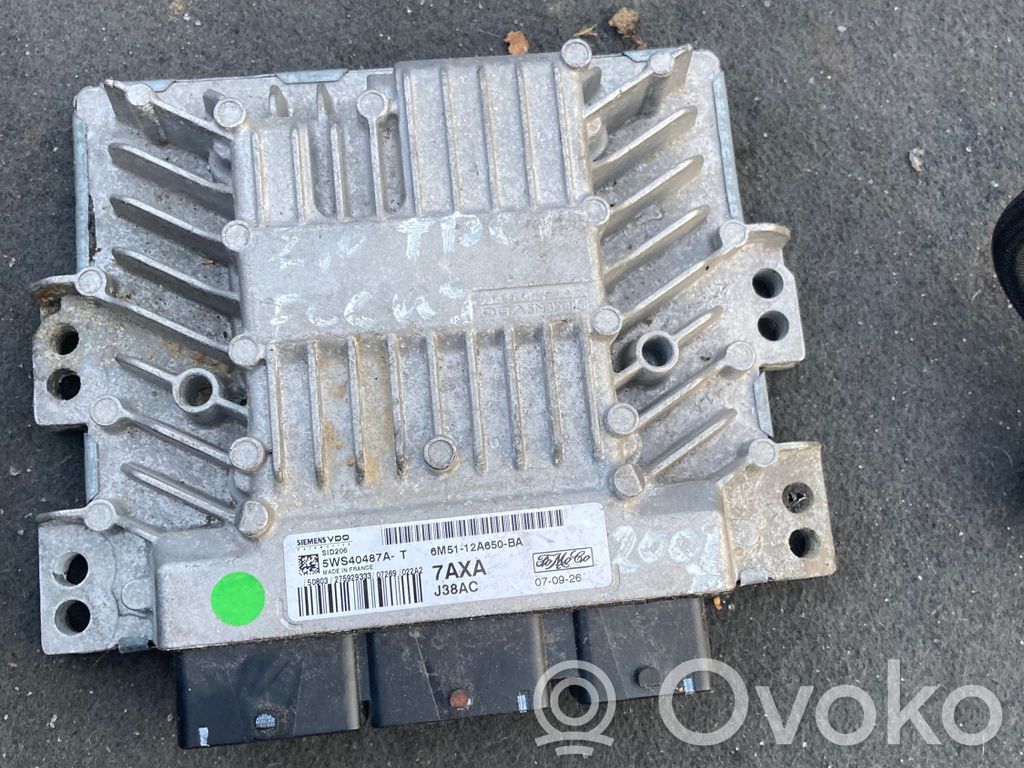Ford C-MAX I Variklio valdymo blokas 