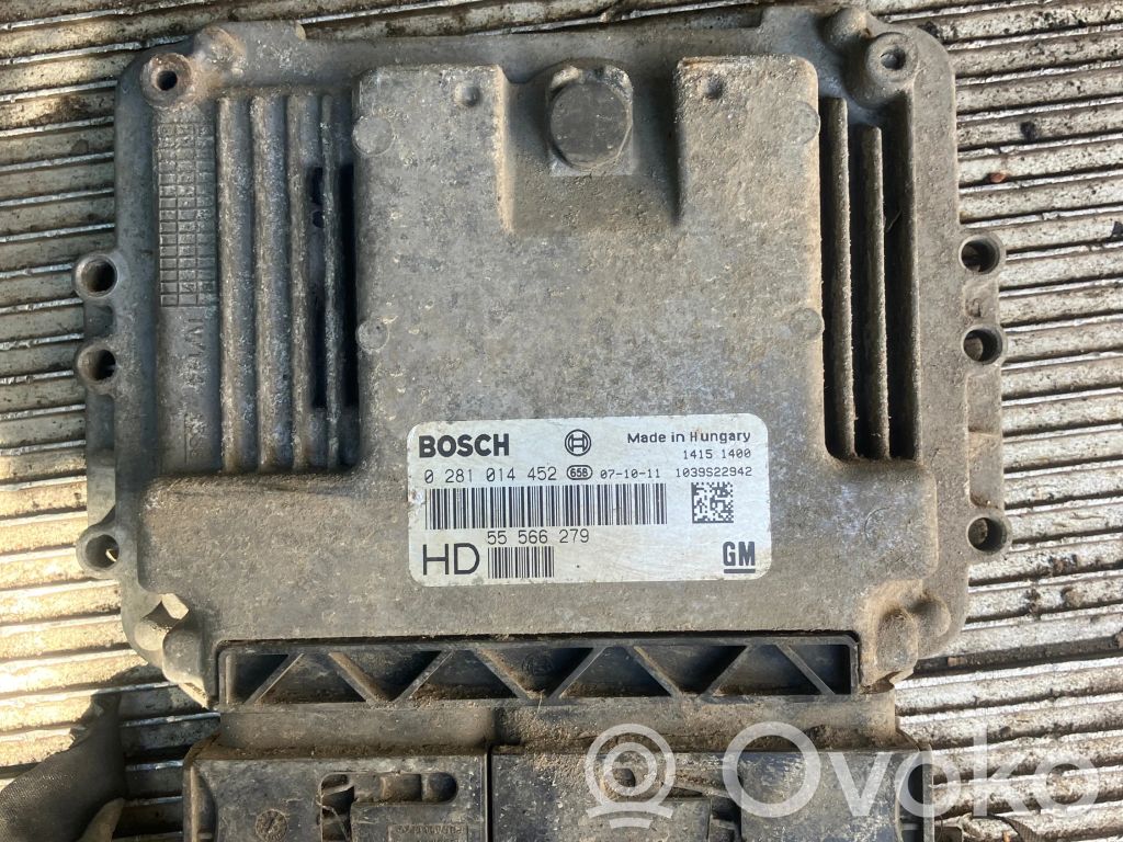 Saab 9-3 Ver2 Sterownik / Moduł ECU 