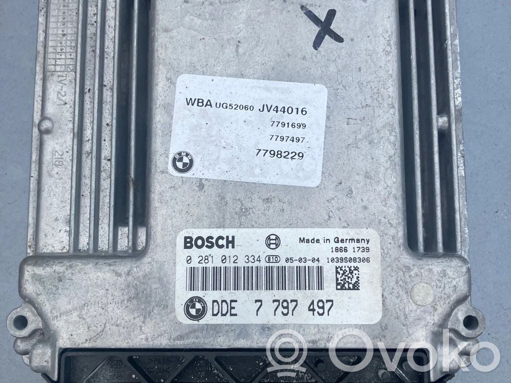 BMW 1 E81 E87 Engine control unit/module 