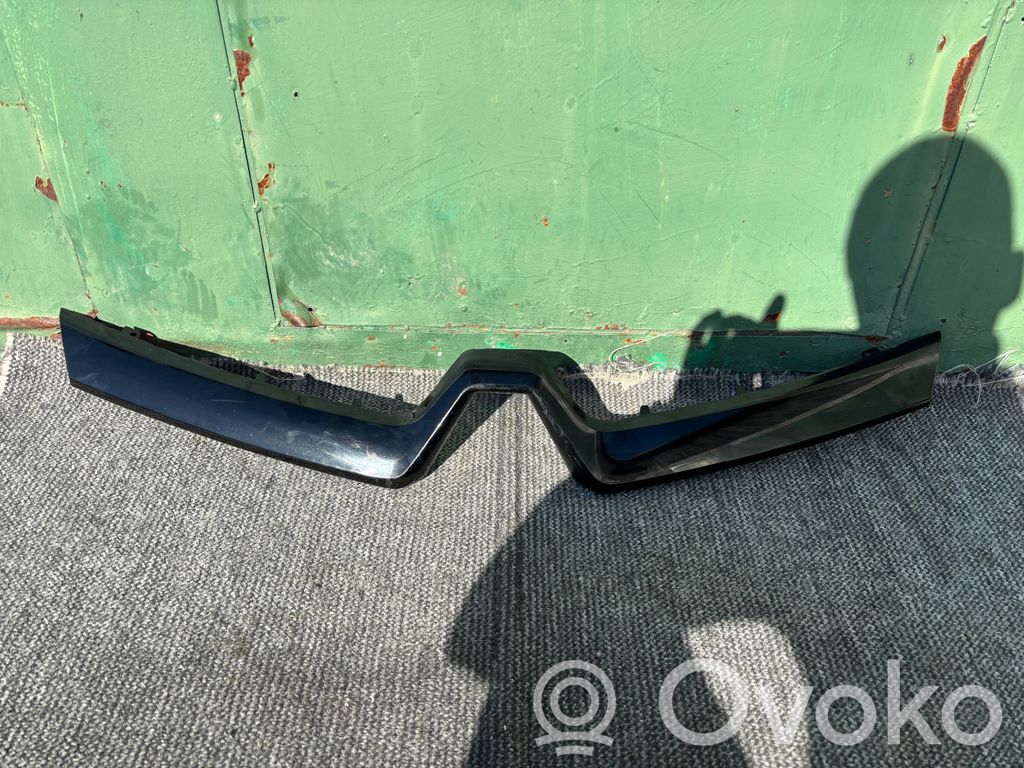 Renault Captur Front grill 