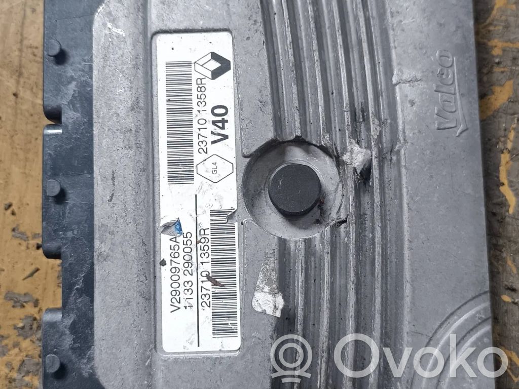 Renault Megane III Engine control unit/module 