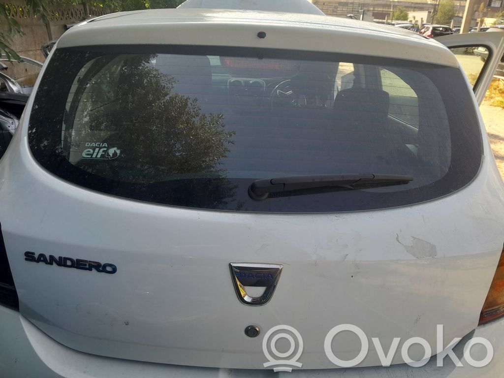 Tailgate/trunk/boot lid   FARALUNETA
