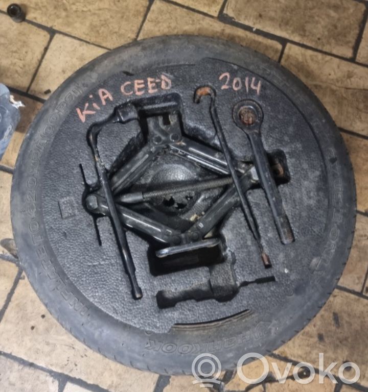 KIA Ceed Front bumper 