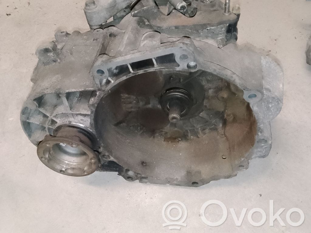 Volkswagen Sharan Manualna 6-biegowa skrzynia biegów 