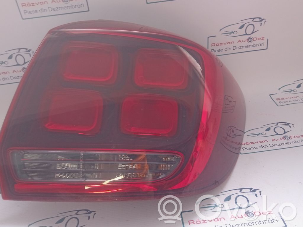 Dacia Sandero II Rear/tail lights 