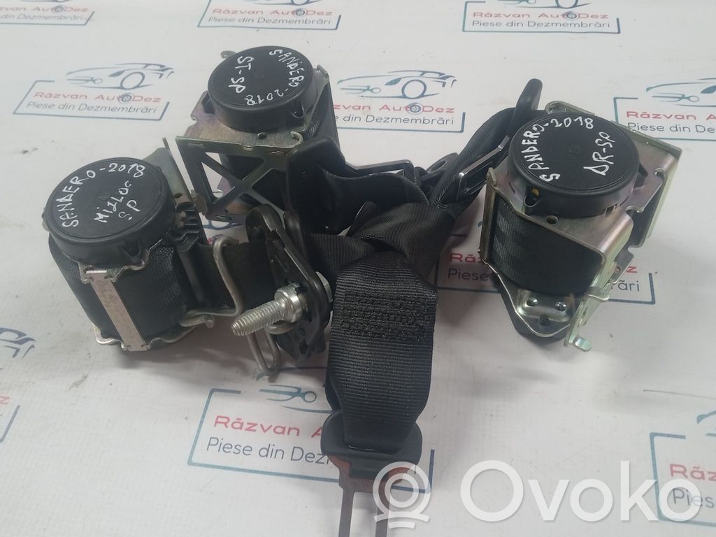 Dacia Sandero II Set of seat belts 