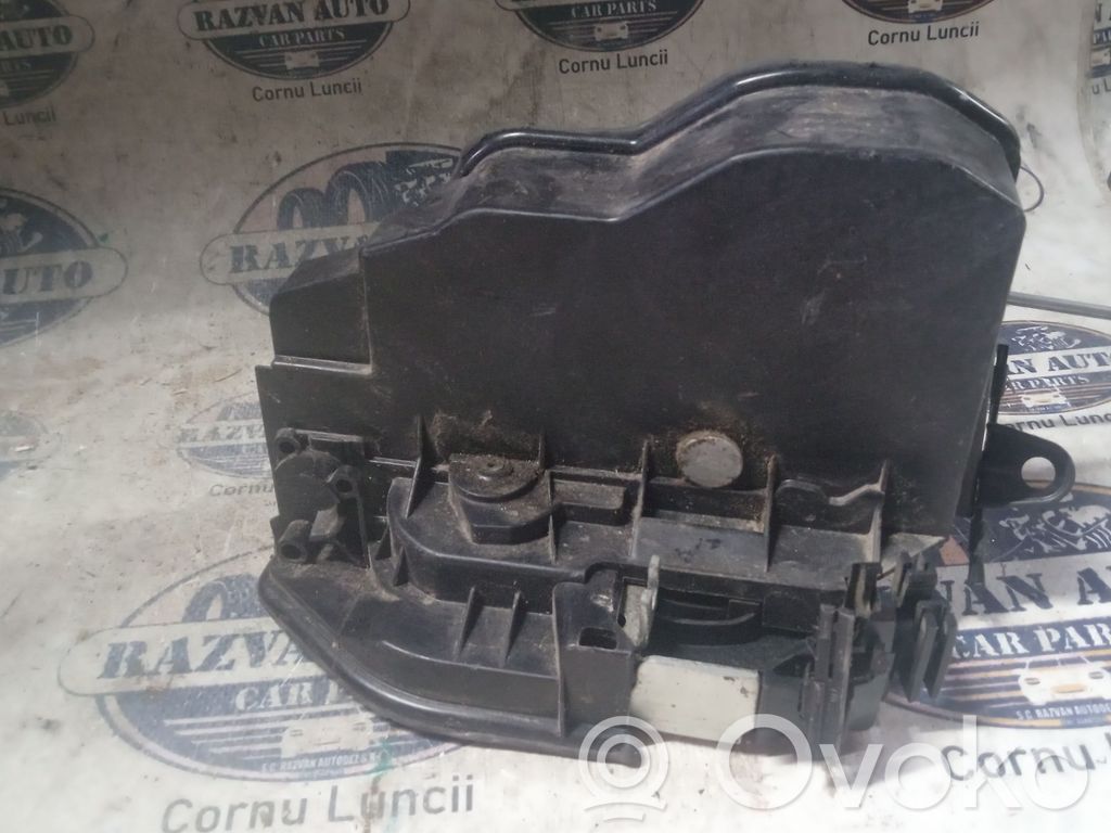 BMW iX3 G08 Încuietoare ușă spate 
