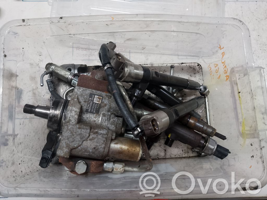 Opel Astra K Zestaw układu wtrysku paliwa 