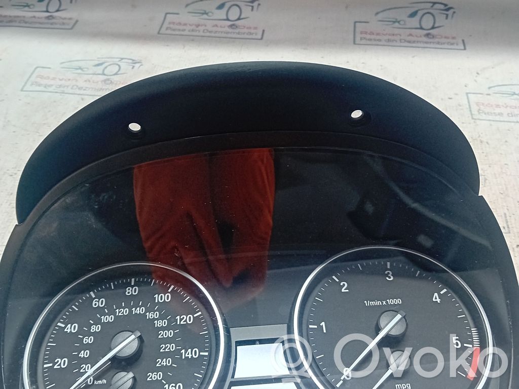 BMW X1 E84 Speedometer (instrument cluster) 