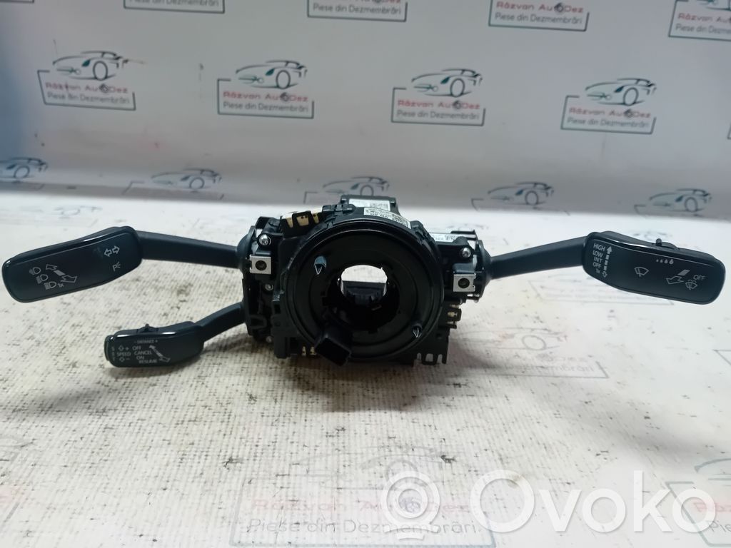 Skoda Superb B8 (3V) Steering wheel 